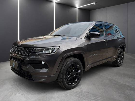 JEEP COMPASS 1.3 T270 TURBO FLEX LONGITUDE AT6